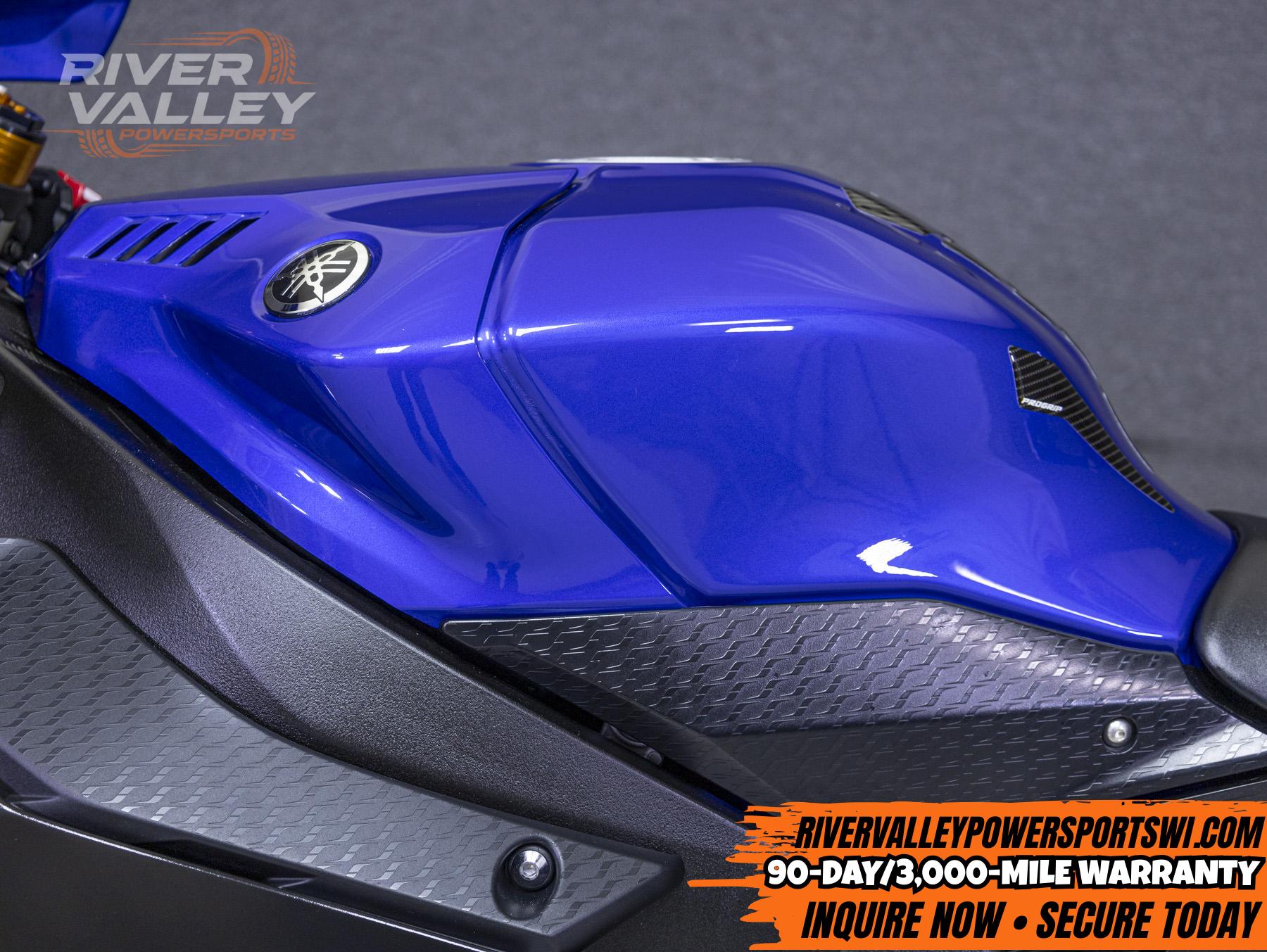 2019 YAMAHA YZFR1 1000 W/ABS