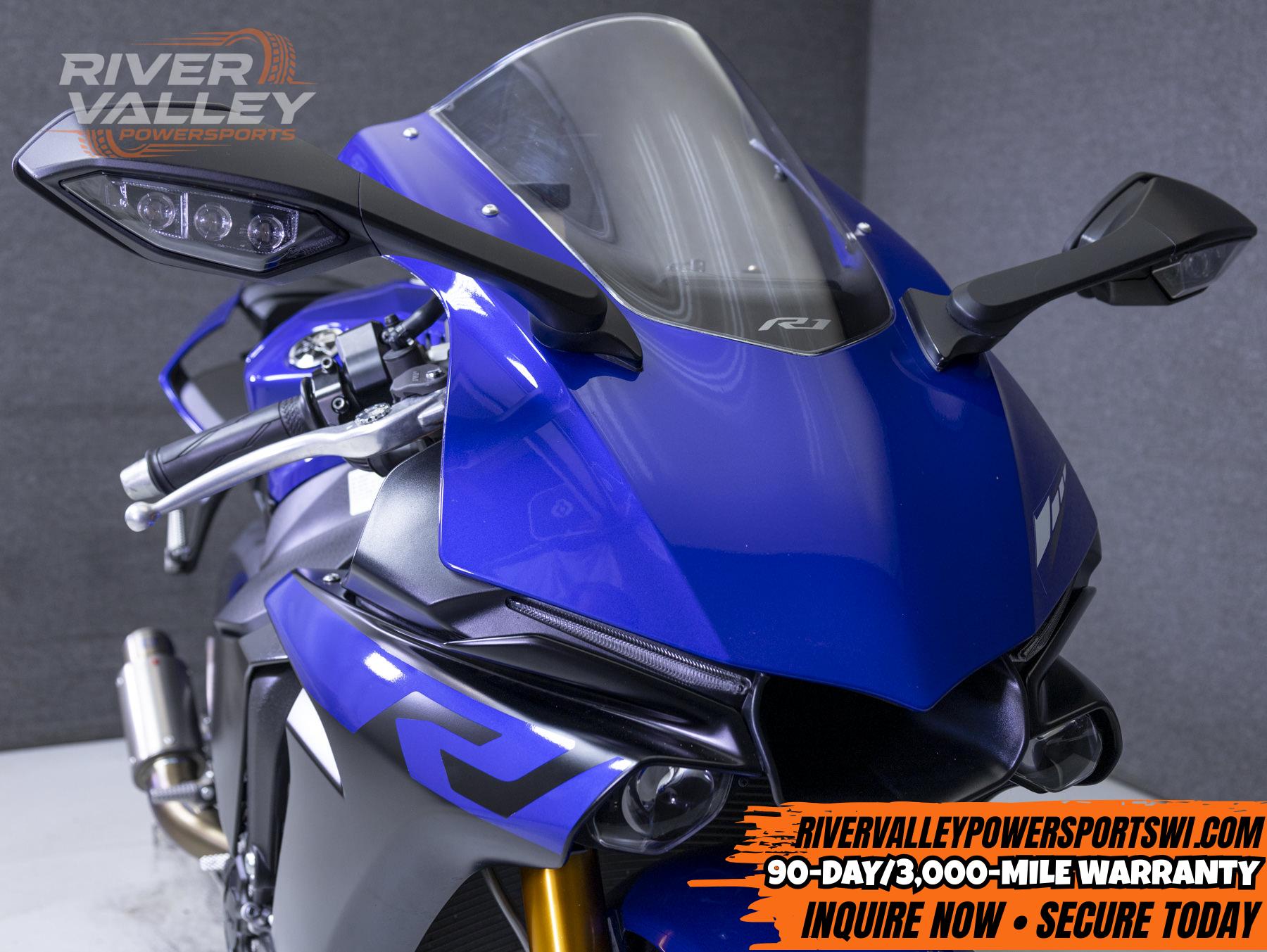 2019 YAMAHA YZFR1 1000 W/ABS