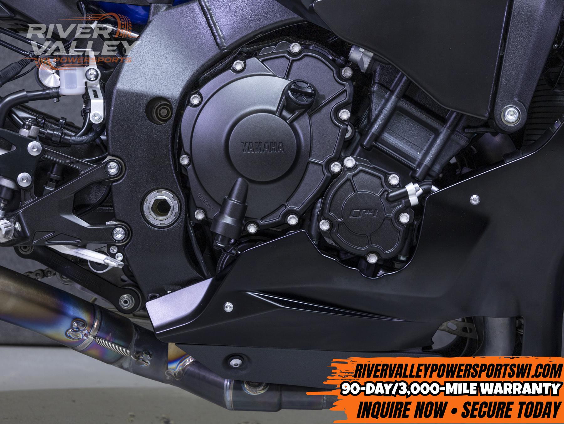 2019 YAMAHA YZFR1 1000 W/ABS