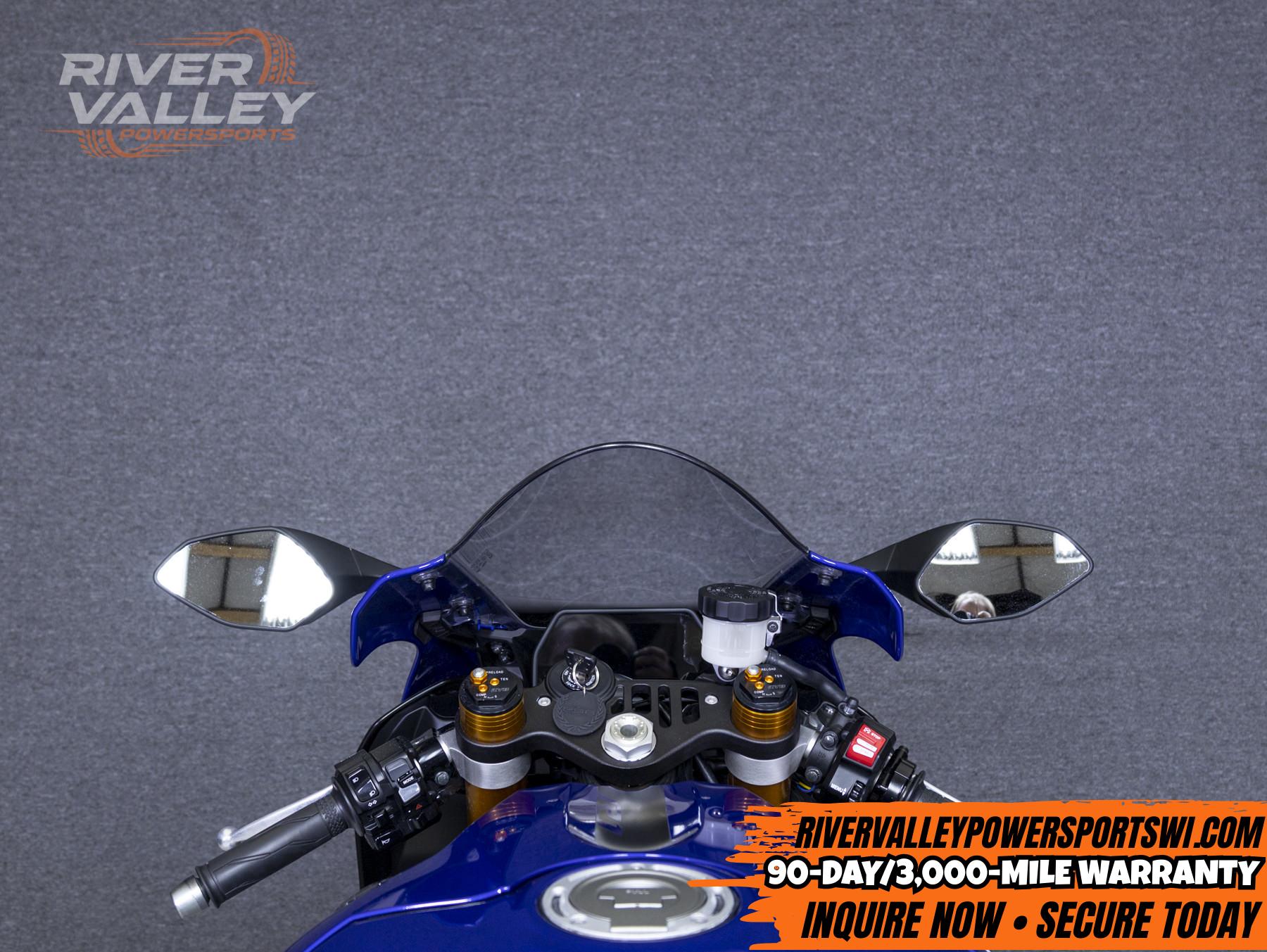 2019 YAMAHA YZFR1 1000 W/ABS