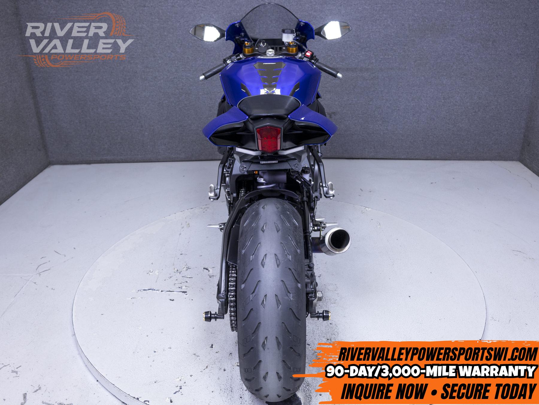 2019 YAMAHA YZFR1 1000 W/ABS