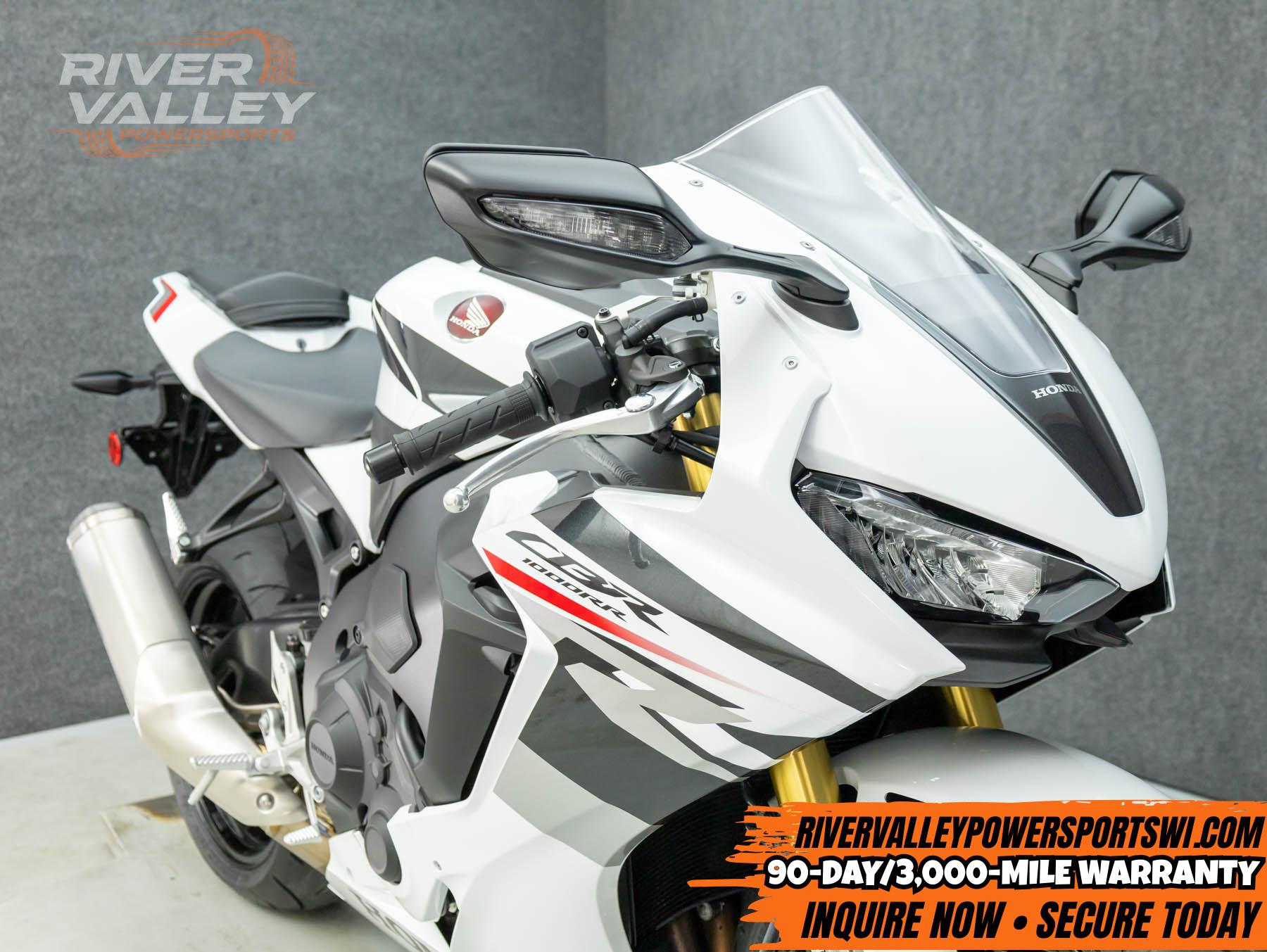 2025 HONDA CBR1000RR W/ABS