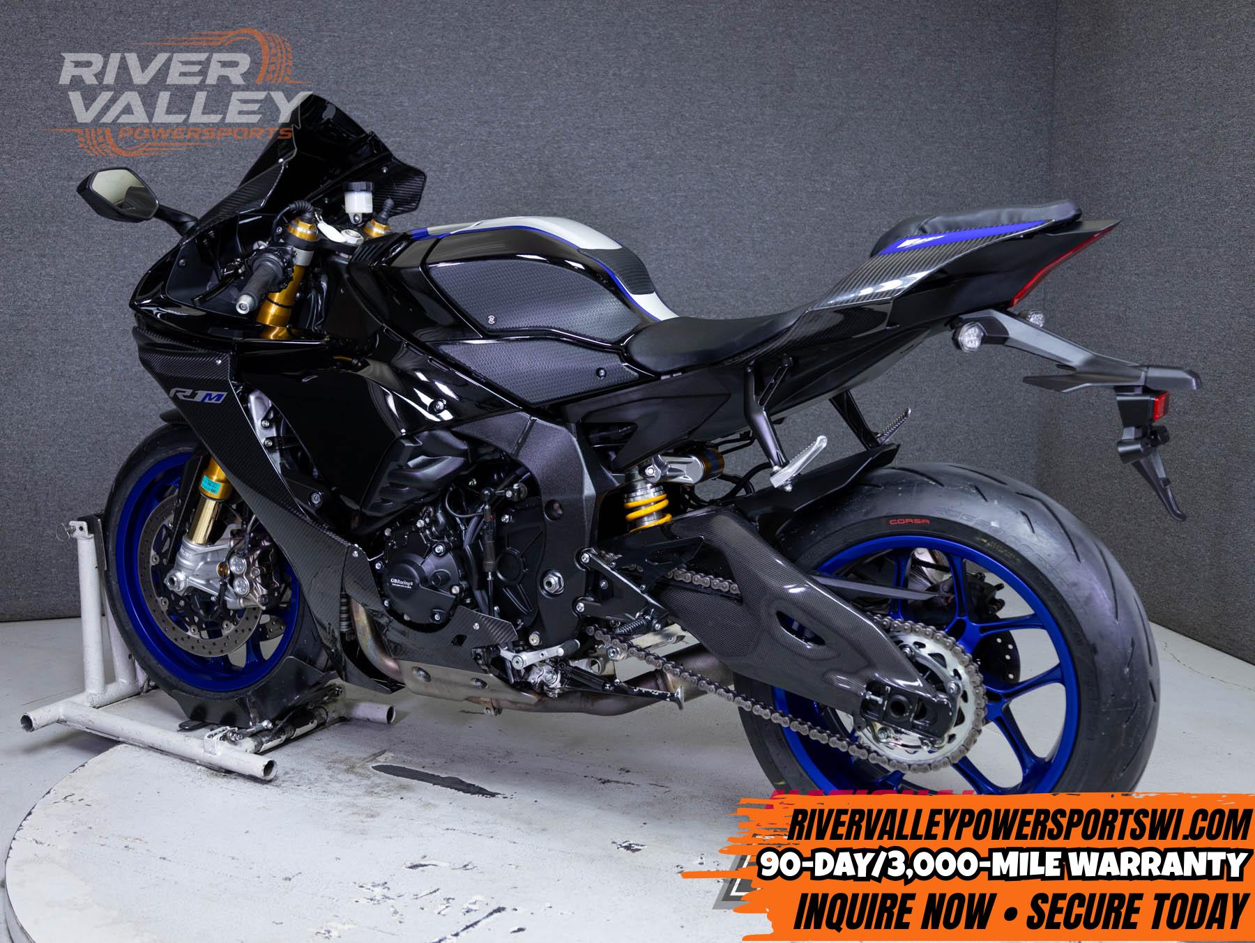 2021 YAMAHA YZFR1M 1000 W/ABS