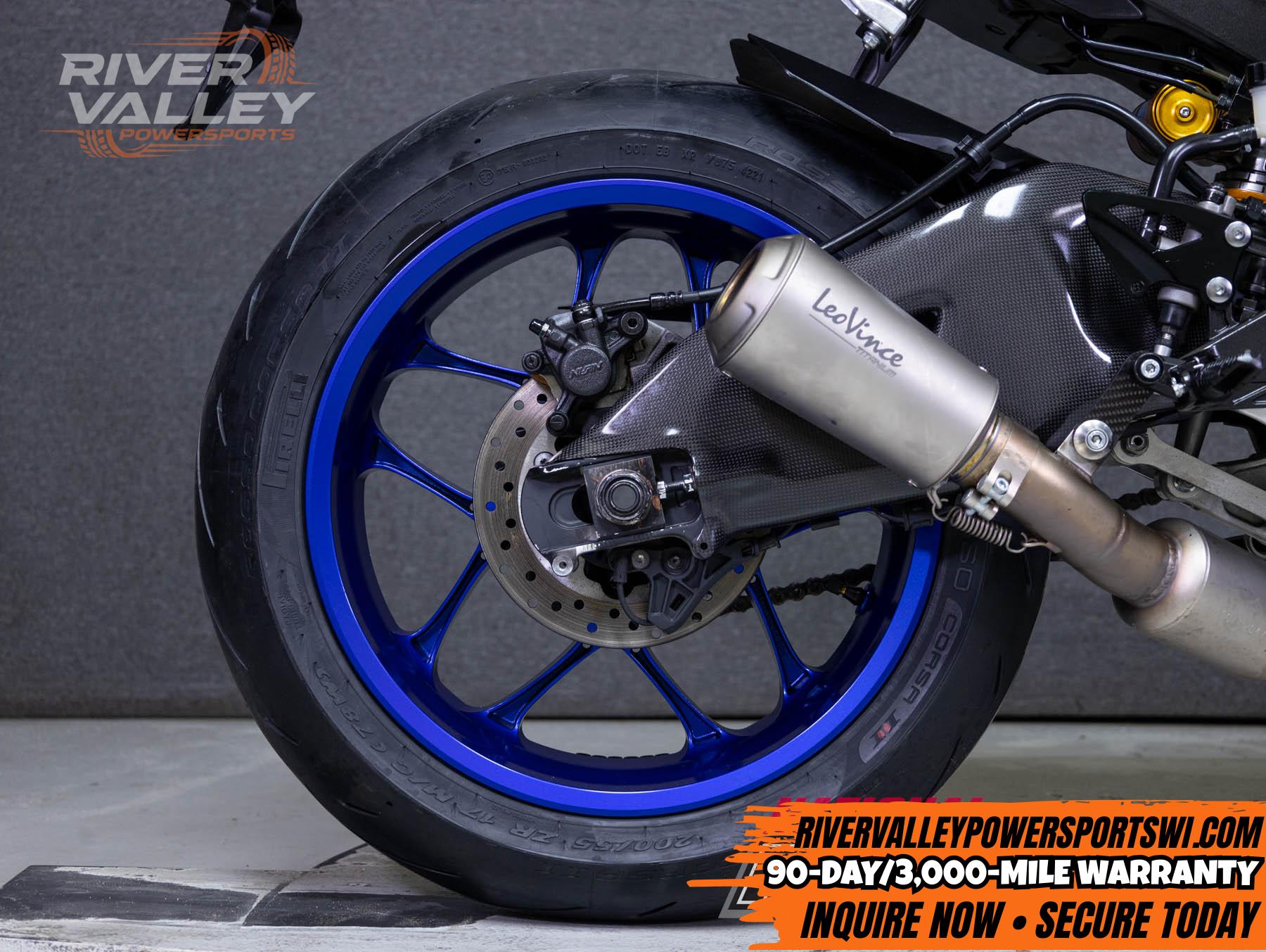 2021 YAMAHA YZFR1M 1000 W/ABS